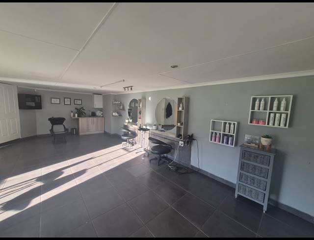 4 BEDROOM HOUSE TO LET IN VANDERBIJLPARK SW 5